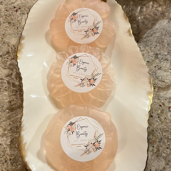 Organic Handmade Aloe Vera Hand Soap - Picture 2 of 2